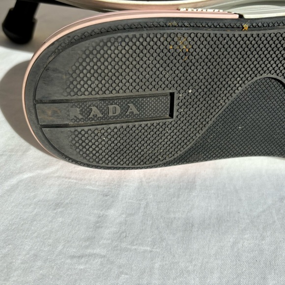 Prada BIANCO LEATHER LACE UP LOGO LOW TOP SNEAKERS - Picture 13 of 16